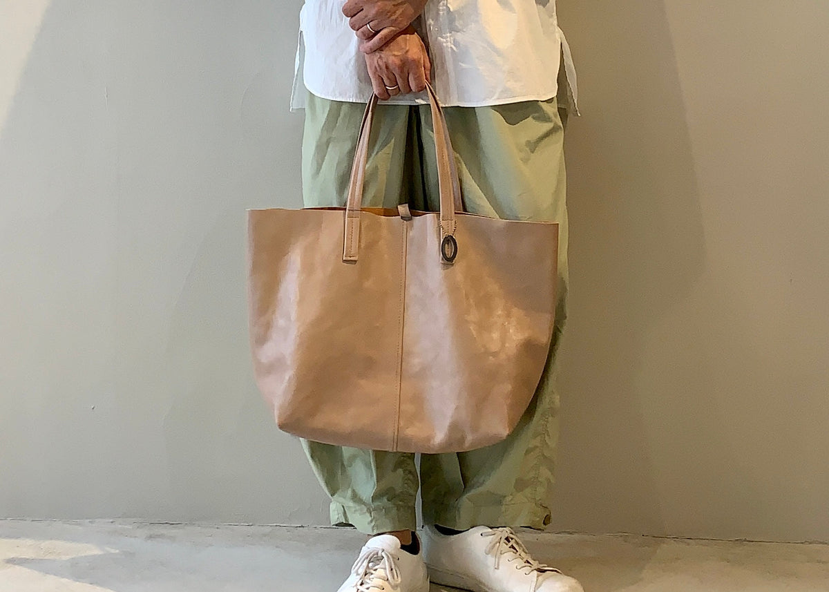ANNAK アマンダオイルレザー ワイドトートバッグ