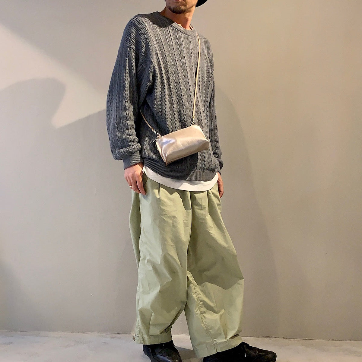 ANNAK アマンダオイルレザー マチ付ミニショルダーバッグ