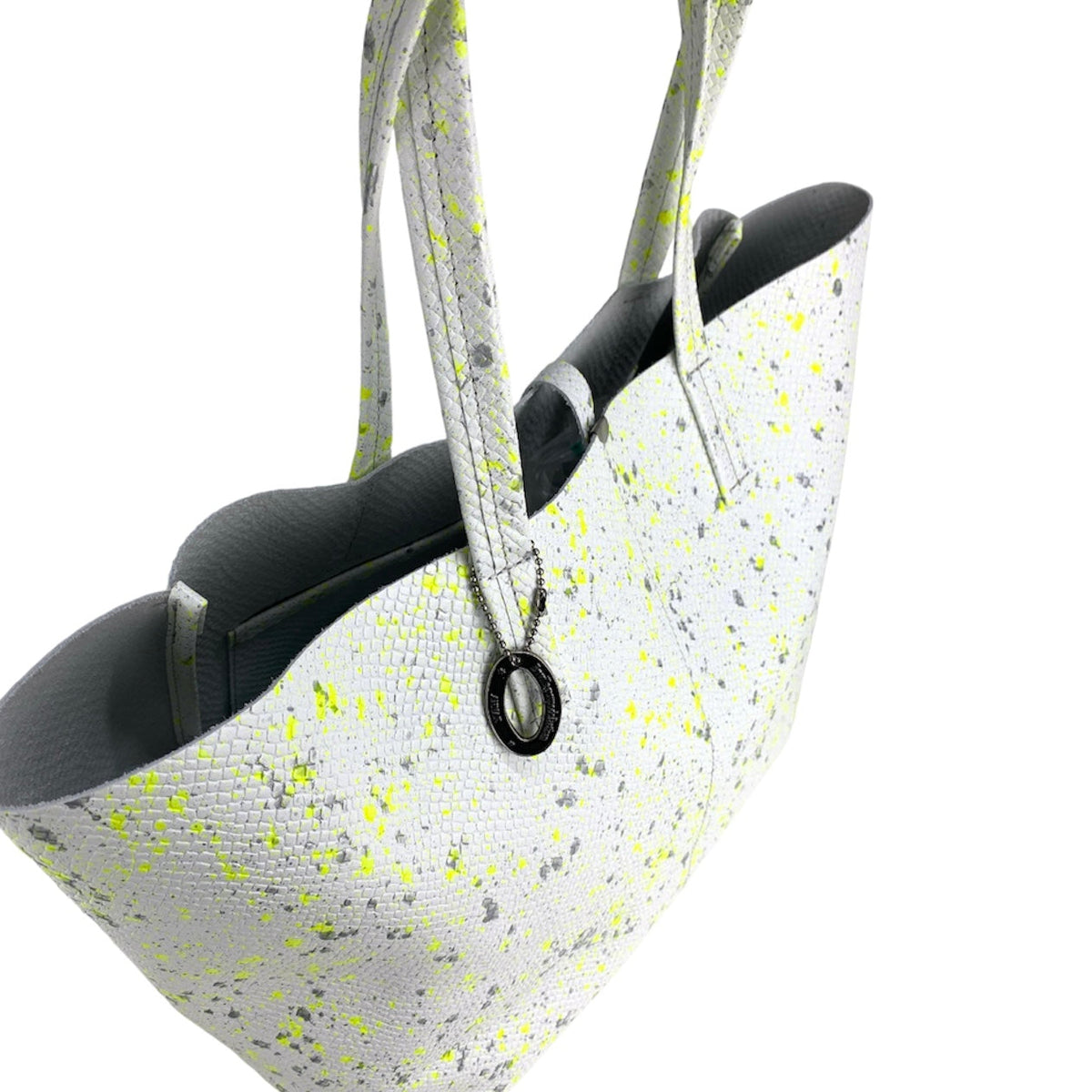 ANNAK エンボスハンドペイントレザー ワイドトートバッグ