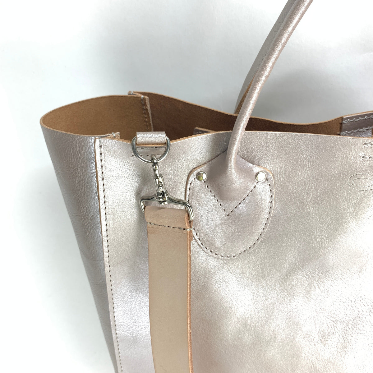 ANNAK アマンダオイルレザー ショルダー付き2way手持ちトートバッグ