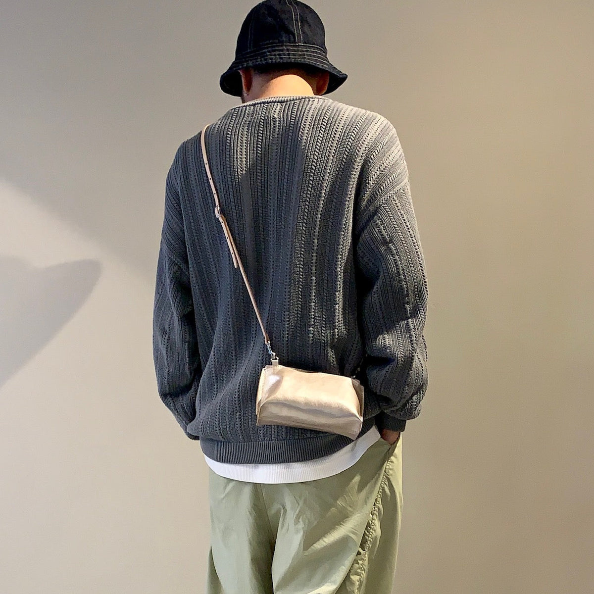 ANNAK アマンダオイルレザー マチ付ミニショルダーバッグ